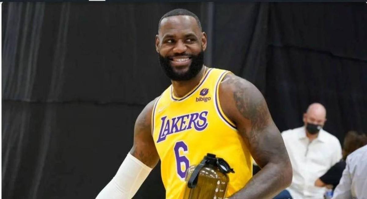 现役NBA国际球员最佳阵容,当世界篮球的精英齐聚一堂 现役NBA国际球员最佳阵容,当世界篮球的精英齐聚一堂